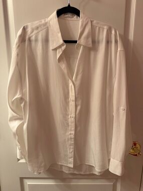 White button-Down Shirt